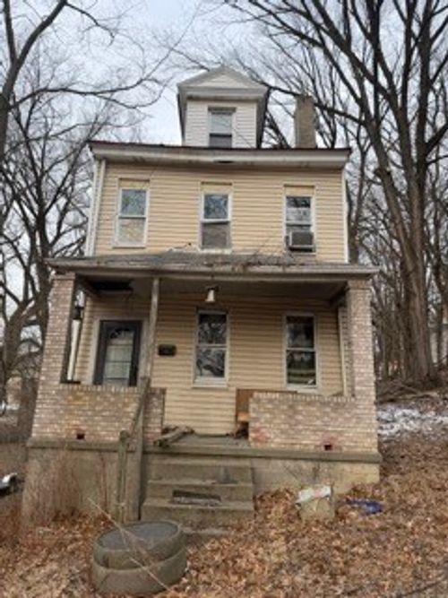413 Fannell St, Pittsburgh, PA, 15224-1120 | Card Image