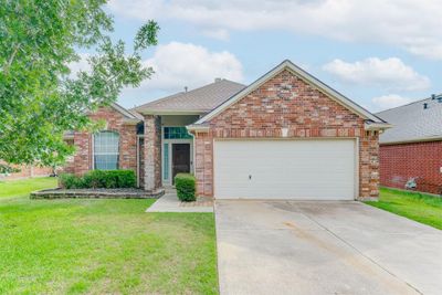 38314 E Sulphur Creek Drive, House other with 3 bedrooms, 2 bathrooms and null parking in Magnolia TX | Image 1