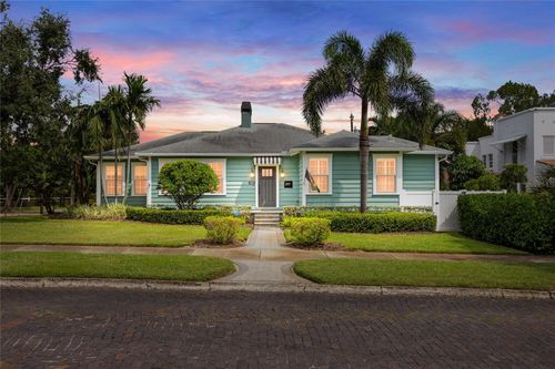 105 25th Ave Ne, ST PETERSBURG, FL, 33704-3449 | Card Image