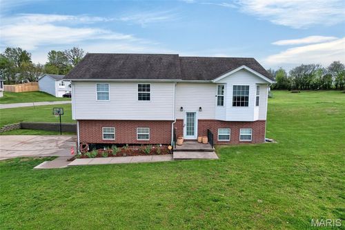 1420 W Madison St, Lebanon, MO, 65536-4042 | Card Image