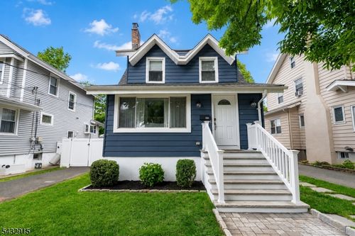 6 Pershing Ct, Ridgefield Park, NJ, 07660-1506 | Card Image