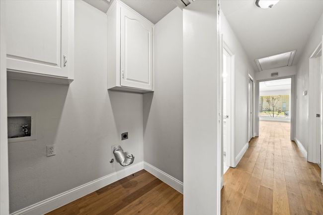 3649 Stables Ln, House other with 2 bedrooms, 2 bathrooms and null parking in Dallas TX | Image 20