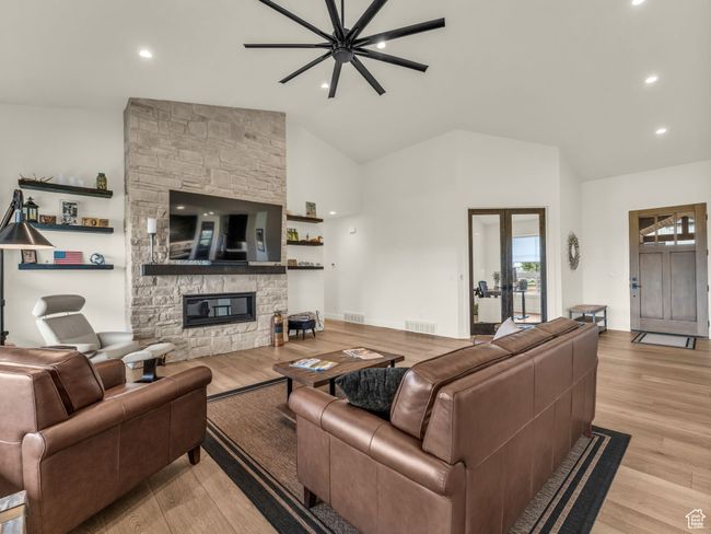 943 Hart Loop, House other with 3 bedrooms, 4 bathrooms and 2 parking in Kamas UT | Image 11