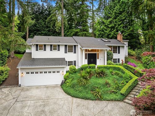 12810 Ne 32nd Pl, Bellevue, WA, 98005-1312 | Card Image