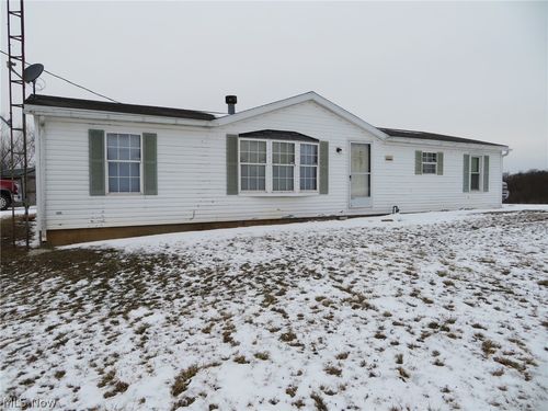 4135 Avon Rd Ne, Carrollton, OH, 44615-9138 | Card Image