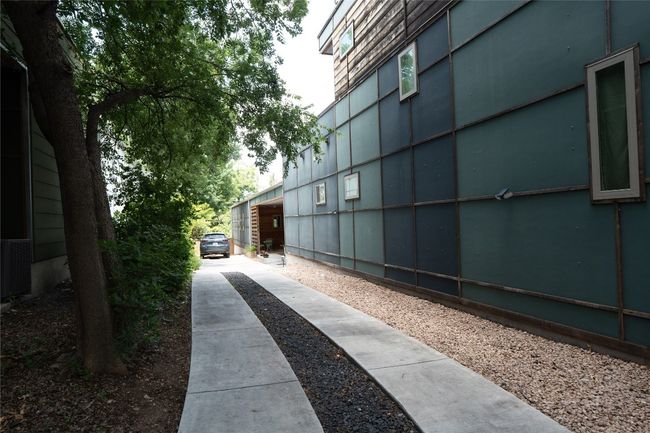 View up property driveway | Image 40