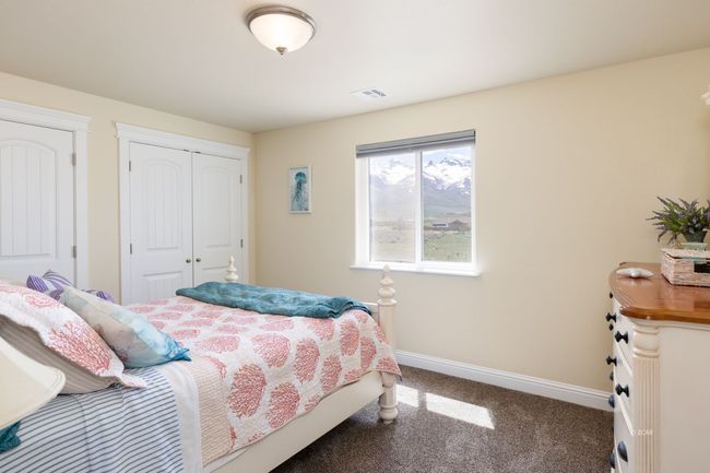 752 Thorpe Dr, House other with 5 bedrooms, 4 bathrooms and null parking in Spring Creek NV | Image 42