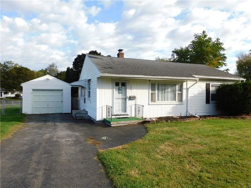 976 Denise Rd, Greece, NY, 14616-2507 | Card Image