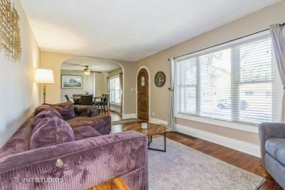 9 N Adams Street, House other with 3 bedrooms, 2 bathrooms and 2 parking in North Aurora IL | Image 3