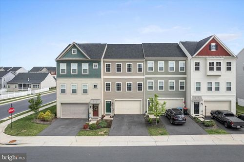203 Starry Way Dr, STEPHENSON, VA, 22656-2080 | Card Image