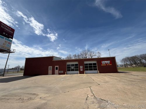 627 S 32nd St, Muskogee, OK, 74401-5012 | Card Image