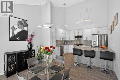 156 Sunlake Gdns Se, Calgary, AB, T2X3G4 | Card Image