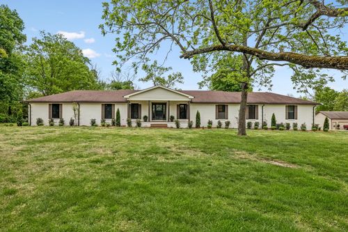 494 Eastover Rd, Lebanon, TN, 37090-9701 | Card Image