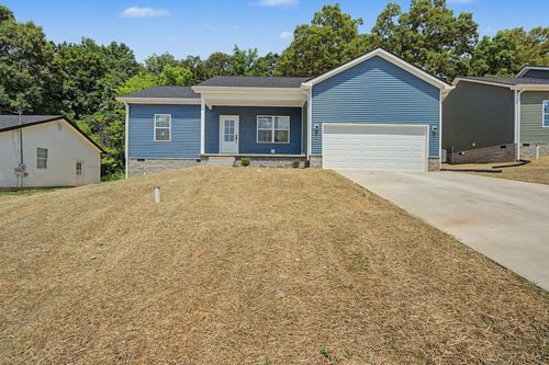 318 Pine Hill Dr, Hopkinsville, KY, 42240-2584 | Card Image