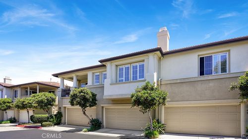 933 Somerville, Irvine, CA, 92620 | Card Image