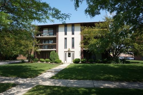 apt-2a-15353 Treetop Dr, Orland Park, IL, 60462-4689 | Card Image