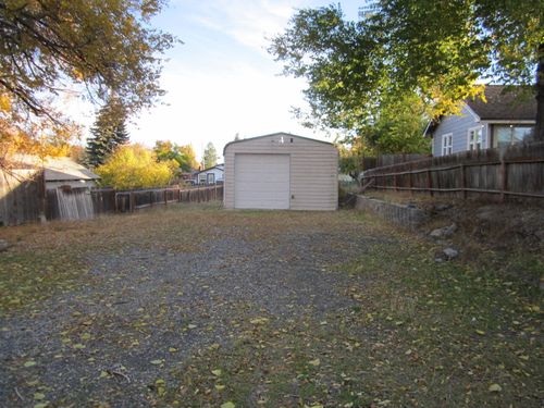 4-0 Delta St, Klamath Falls, OR, 97601 | Card Image