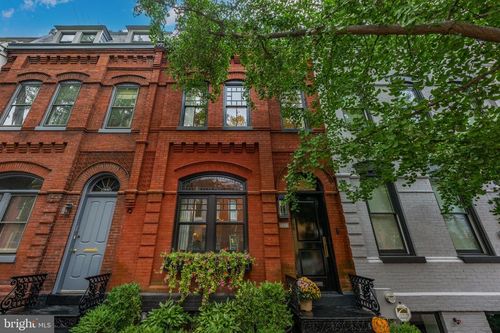 1524 Swann St Nw, WASHINGTON, DC, 20009-3942 | Card Image