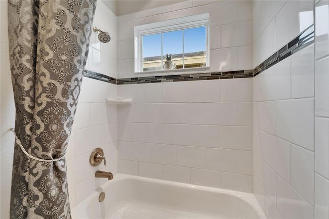 6127 Colmar Pl, House other with 3 bedrooms, 2 bathrooms and null parking in APOLLO BEACH FL | Image 16