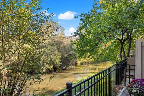 1953 S Wood Duck Ln, Boise, ID, 83706-6102 | Card Image