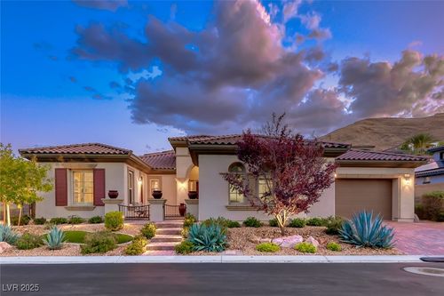 15 Grand Masters Dr, Las Vegas, NV, 89141-6098 | Card Image