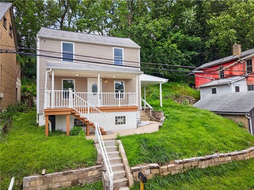 635 Valley St, Oakmont, PA, 15139-1837 | Card Image