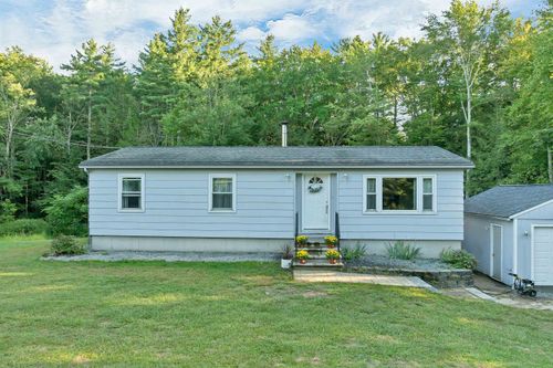 26 Brian St, Sandown, NH, 03873-2012 | Card Image