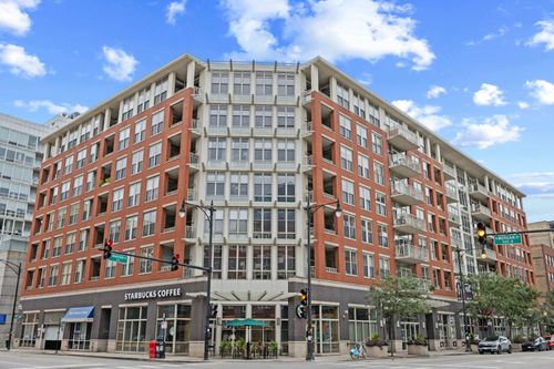 413-1001 W Madison Street, Chicago, IL, 60607 | Card Image