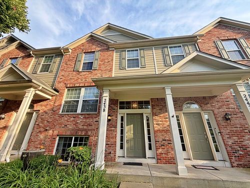 2438 Anna Way, Elgin, IL, 60124-8933 | Card Image