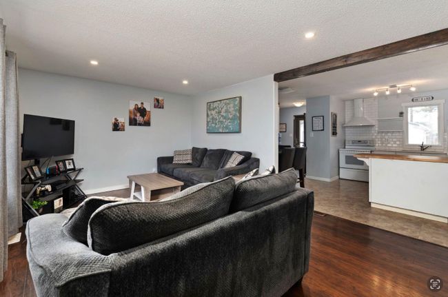 3106 48 Avenue, Home with 4 bedrooms, 2 bathrooms and 4 parking in Lloydminster SK | Image 3