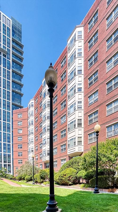 apt-1009-150 Staniford St, Boston, MA, 02114-2557 | Card Image