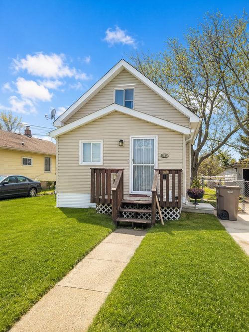 455 Irwin Ave, Pontiac, MI, 48341-2954 | Card Image