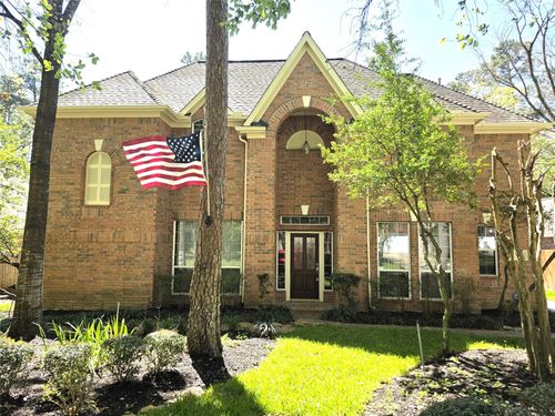 19 Vista Mill Place, The Woodlands, TX, 77382 | Card Image