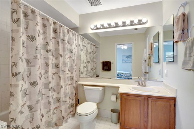 APT-10 - 17270 Eagle Trce, Condo with 2 bedrooms, 2 bathrooms and null parking in FORT MYERS FL | Image 29