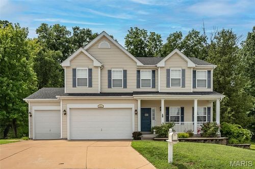 5521 Regency Woods Mnr, Imperial, MO, 63052-1965 | Card Image