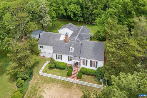 3665 Old River Trl, Powhatan, VA, 23139-4205 | Card Image