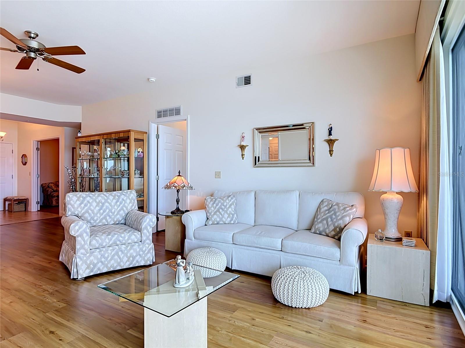 Residential in SOUTH DAYTONA 5