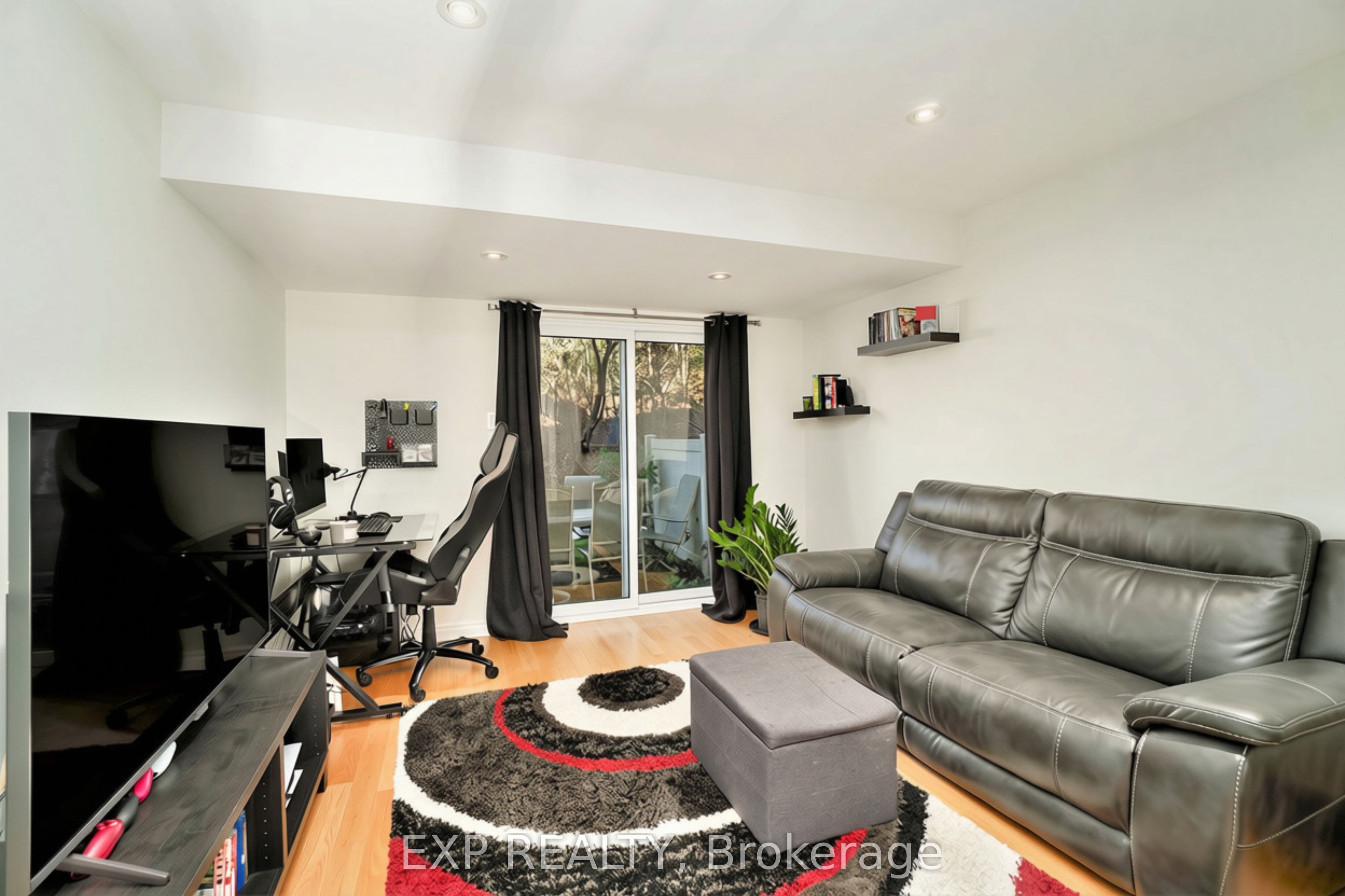 Residential Lease in Orleans - Convent Glen and Area 4