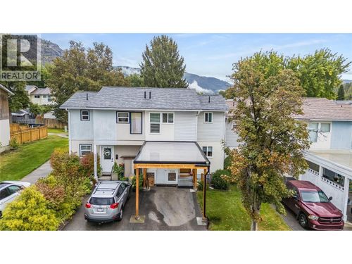 3315 Laurel Cres, Trail, BC, V1R4M6 | Card Image