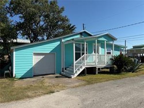726 4th St, San Leon, TX, 77539-2385 | Card Image