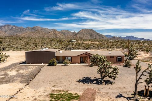 11078 Alvis Rd, Yucca, AZ, 86438 | Card Image