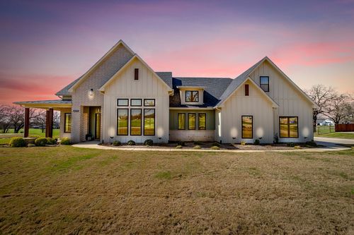 2001 Pinetree Post, Weatherford, TX, 76087-6976 | Card Image