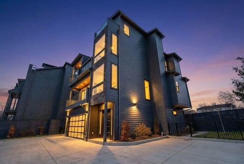 2111 Cahal Ave, Nashville, TN, 37206-1667 | Card Image