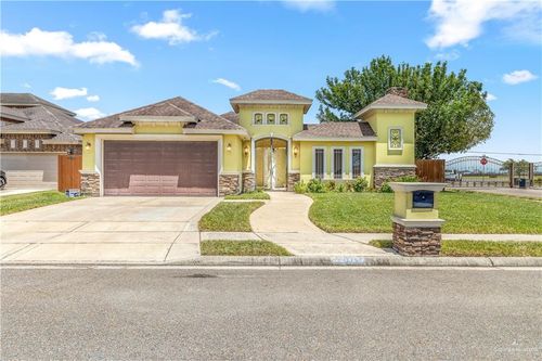 2112 Nickel Dr, Edinburg, TX, 78542-7206 | Card Image