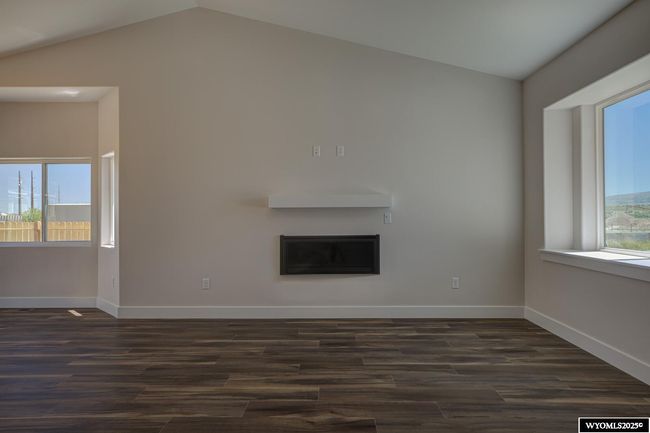 4636 Shale Cir, House other with 4 bedrooms, 3 bathrooms and null parking in Mills WY | Image 8