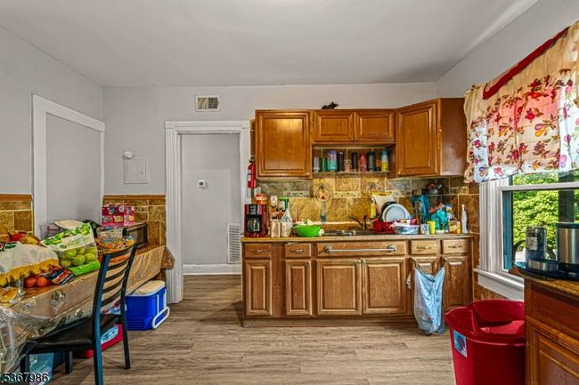 1119 E Front St, Home with 11 bedrooms, 4 bathrooms and null parking in Plainfield NJ | Image 31