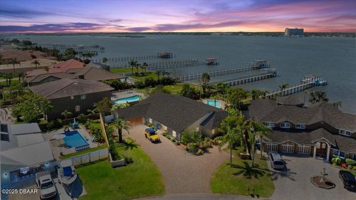 2924 River Point Dr, DAYTONA BEACH, FL, 32118-5915 | Card Image