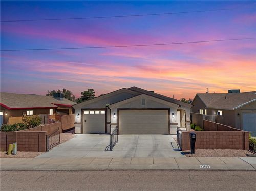 2835 Phoenix Ave, Kingman, AZ, 86401-6326 | Card Image