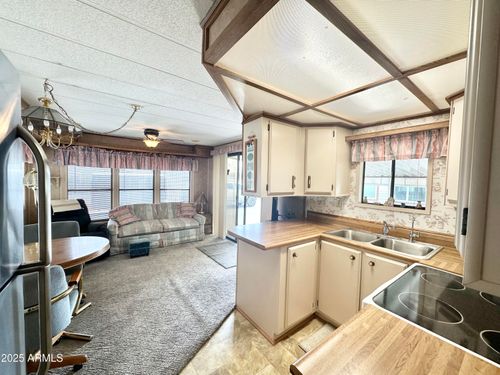 564-564 S Rock Hound Dr, Apache Junction, AZ, 85119 | Card Image