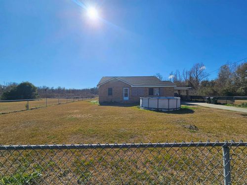 1762 Highway 665, Montegut, LA, 70377-2329 | Card Image